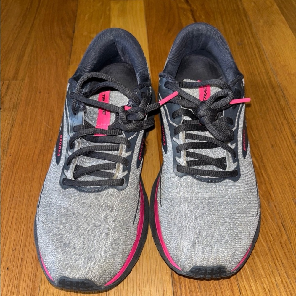 SOLD Brooks Women's Gray and Pink Running Shoes